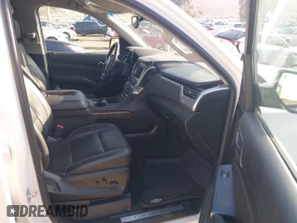 2018 Chevrolet Tahoe LT z VIN 1GNSKBKC7JR351112, wystawiony jako IAAI lot #43220861 z przebiegiem 103 862 mil mil oraz . Historia ofert i sprzedaży dostępna na DreamBid. Obrazek 5.