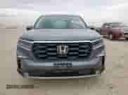 2025 Honda Pilot EX-L с VIN 5FNYG1H49SB069429, выставлен на аукционе Copart как лот 65505835 с пробегом 8 672 миль миль и Списание • Salvage title. История ставок и продаж доступна на DreamBid. Изображение 5.