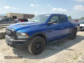 2017 Ram 1500 Rebel z VIN 1C6RR7YT0HS788855, wystawiony jako Copart lot #68827425 z przebiegiem 134 710 mil mil oraz Szkoda całkowita • Salvage title. Historia ofert i sprzedaży dostępna na DreamBid. Obrazek 1.