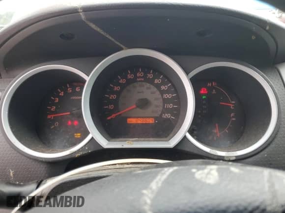 2007 Toyota Tacoma с VIN 5TEUU42N37Z367636, выставлен на аукционе Copart как лот 81885955 с пробегом 248 804 миль миль и Списание • Salvage title. История ставок и продаж доступна на DreamBid. Изображение 9.