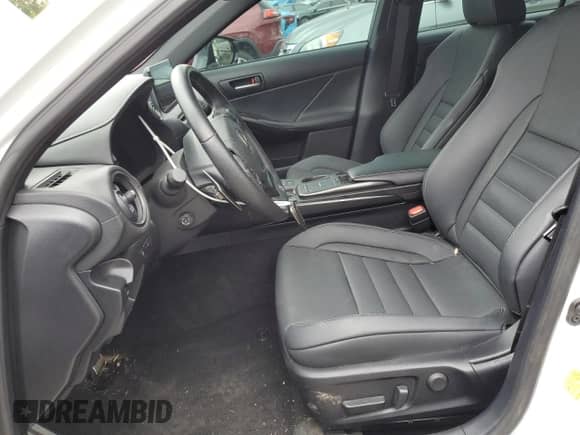 2024 Lexus IS 500 F Sport Performance z VIN JTHAP1D27R5005406, wystawiony jako Copart lot #61624155 z przebiegiem 8 936 mil mil oraz Szkoda całkowita • Salvage title. Historia ofert i sprzedaży dostępna na DreamBid. Obrazek 7.