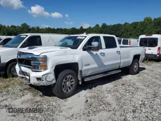 2019 Chevrolet Silverado 3500HD High Country с VIN 1GC4KYEY0KF195123, выставлен на аукционе Copart как лот 62807584 с пробегом 132 272 миль миль и Списание • Salvage title. История ставок и продаж доступна на DreamBid. Изображение 1.