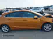 2017 Chevrolet Cruze LT с VIN 3G1BE6SM1HS612282, выставлен на аукционе IAAI как лот 43072805 с пробегом 95 508 миль миль и . История ставок и продаж доступна на DreamBid. Изображение 13.