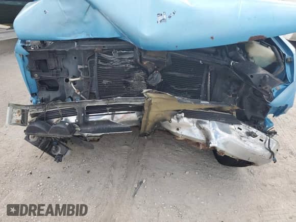 1995 Chevrolet Silverado 2500 с VIN 1GCFC24K0SZ190762, выставлен на аукционе Copart как лот 84324274 с пробегом 213 671 миль миль и Списание • Salvage title. История ставок и продаж доступна на DreamBid. Изображение 12.