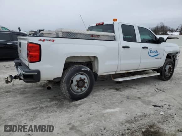 2015 Chevrolet Silverado 2500HD Work Truck с VIN 1GC2KUEG6FZ111673, выставлен на аукционе Copart как лот 42150415 с пробегом 251 084 миль миль и Списание • Salvage title. История ставок и продаж доступна на DreamBid. Изображение 3.