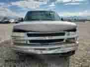 2003 Chevrolet Tahoe Z71 с VIN 1GNEK13T63R154957, выставлен на аукционе Copart как лот 81132925 с пробегом 247 445 миль миль и Списание • Salvage title. История ставок и продаж доступна на DreamBid. Изображение 5.