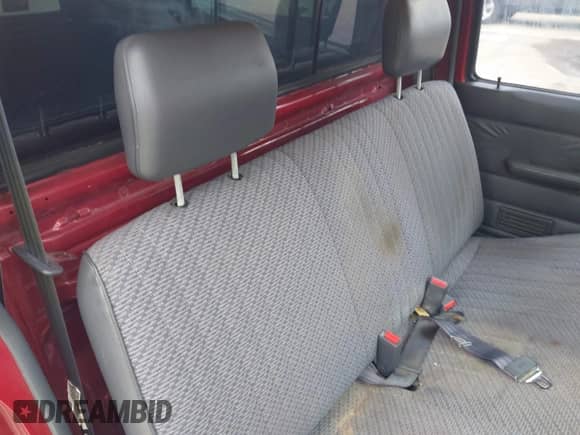 1997 Nissan Frontier XE with VIN 1N6SD11SXVC422024, listed as a IAAI auction lot 43254964 with 425,343 mi miles and . Bid and sale history available at DreamBid. Image 8.