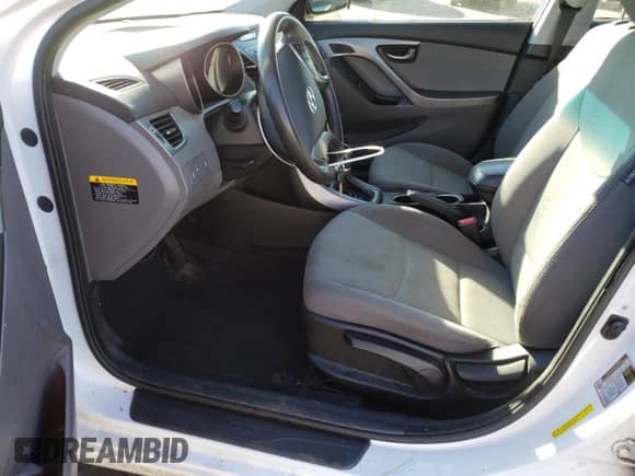 2014 Hyundai Elantra SE with VIN 5NPDH4AE0EH524058, listed as a Copart auction lot 90017105 with 190,790 mi miles and Salvage title. Bid and sale history available at DreamBid. Image 7.