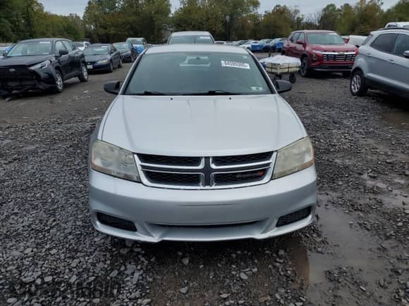 2011 Dodge Avenger Express z VIN 1B3BD4FBXBN579325, wystawiony jako Copart lot #84595305 z przebiegiem 167 905 mil mil oraz Szkoda całkowita • Salvage title. Historia ofert i sprzedaży dostępna na DreamBid. Obrazek 5.