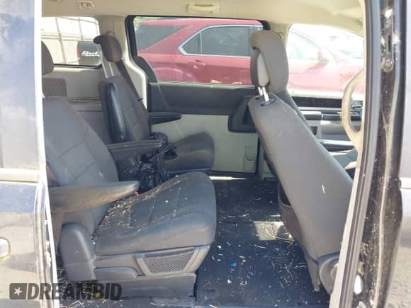 2010 Dodge Grand Caravan SXT с VIN 2D4RN5D1XAR443937, выставлен на аукционе IAAI как лот 43221470 с пробегом 219 114 миль миль и . История ставок и продаж доступна на DreamBid. Изображение 8.