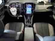 2025 Subaru Forester Limited z VIN JF2SLDNC4SH540399, wystawiony jako Copart lot #67517175 z przebiegiem 1 563 mil mil oraz Szkoda całkowita • Salvage title. Historia ofert i sprzedaży dostępna na DreamBid. Obrazek 8.