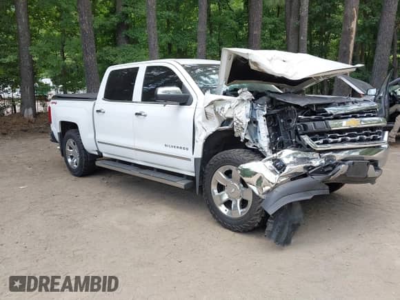 2017 Chevrolet Silverado 1500 LTZ z VIN 3GCUKSEC6HG340416, wystawiony jako IAAI lot #42812522 z przebiegiem 152 028 mil mil oraz . Historia ofert i sprzedaży dostępna na DreamBid. Obrazek 1.