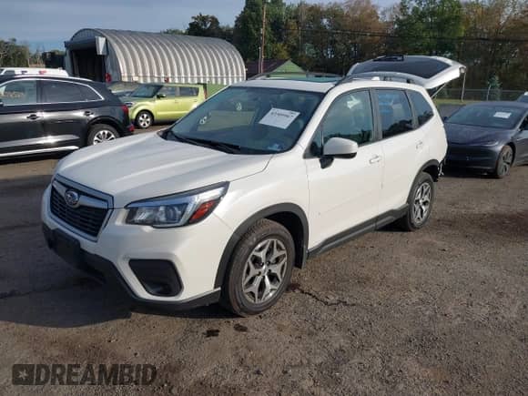 2020 Subaru Forester Premium z VIN JF2SKAJC8LH444087, wystawiony jako IAAI lot #43309967 z przebiegiem 60 190 mil mil oraz . Historia ofert i sprzedaży dostępna na DreamBid. Obrazek 19.