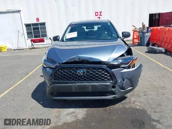 2024 Toyota Corolla Cross L с VIN 7MUAAABG4RV104802, выставлен на аукционе IAAI как лот 42655512 с пробегом 11 840 миль миль и . История ставок и продаж доступна на DreamBid. Изображение 12.