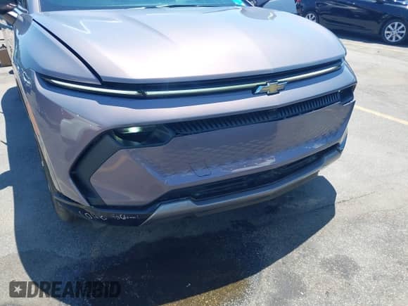 2024 Chevrolet Equinox EV LT z VIN 3GN7DLRP7RS268626, wystawiony jako IAAI lot #42285477 z przebiegiem 13 429 mil mil oraz . Historia ofert i sprzedaży dostępna na DreamBid. Obrazek 20.