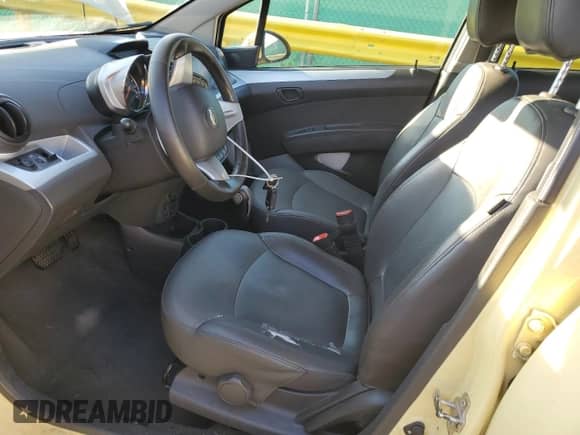 2013 Chevrolet Spark LT с VIN KL8CF6S94DC552057, выставлен на аукционе Copart как лот 81468525 с пробегом 96 842 миль миль и Списание • Salvage title. История ставок и продаж доступна на DreamBid. Изображение 7.