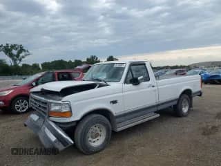 1994 Ford F-150 z VIN 1FTEF15N2RNA76639, wystawiony jako Copart lot #68758685 z przebiegiem 75 866 mil mil oraz Szkoda całkowita • Salvage title. Historia ofert i sprzedaży dostępna na DreamBid. Obrazek 1.