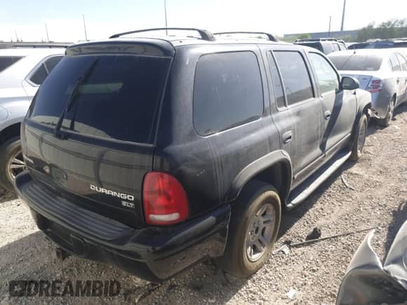 2003 Dodge Durango SLT with VIN 1D4HR48N83F513601, listed as a Copart auction lot 51023185 with 199,559 mi miles and Non repairable. Bid and sale history available at DreamBid. Image 3.