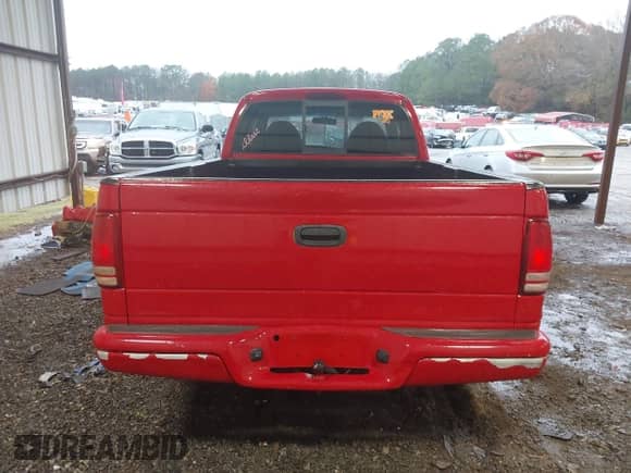 1998 Dodge Dakota SLT с VIN 1B7GL22X2WS691119, выставлен на аукционе IAAI как лот 41056451 с пробегом 219 224 миль миль и . История ставок и продаж доступна на DreamBid. Изображение 16.