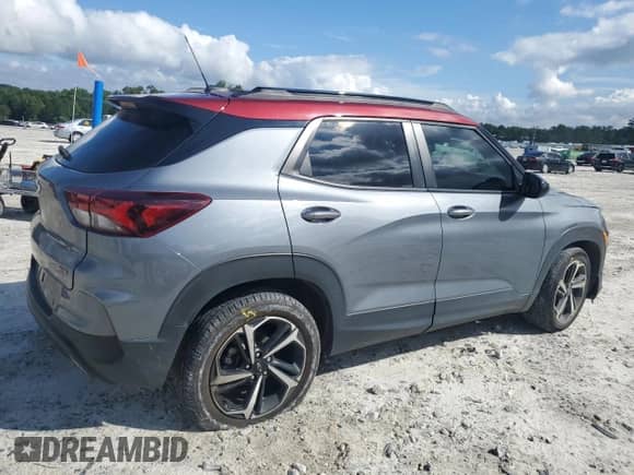 2022 Chevrolet TrailBlazer RS z VIN KL79MTSL5NB115495, wystawiony jako Copart lot #68740855 z przebiegiem 46 343 mil mil oraz Szkoda całkowita • Salvage title. Historia ofert i sprzedaży dostępna na DreamBid. Obrazek 3.