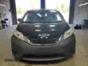 2011 Toyota Sienna LE с VIN 5TDKK3DC7BS010324, выставлен на аукционе Copart как лот 80947105 с пробегом 190 567 миль миль и Списание • Salvage title. История ставок и продаж доступна на DreamBid. Изображение 5.