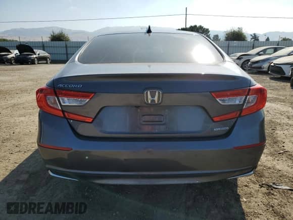 2020 Honda Accord с VIN 1HGCV3F16LA004411, выставлен на аукционе Copart как лот 62344835 с пробегом 119 066 миль миль и Списание • Salvage title. История ставок и продаж доступна на DreamBid. Изображение 6.