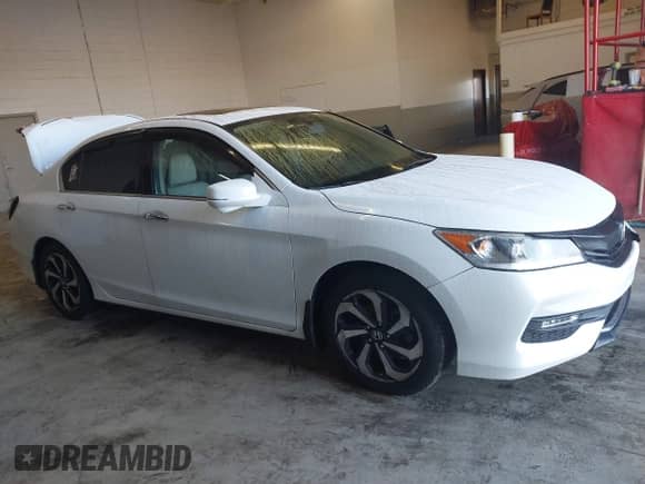 2016 Honda Accord EX-L with VIN 1HGCR3F89GA005236, listed as a IAAI auction lot 41215145 with 110,426 mi miles and . Bid and sale history available at DreamBid. Image 13.