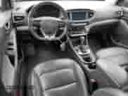 2017 Hyundai Ioniq Limited с VIN KMHC05LC4HU048133, выставлен на аукционе Copart как лот 69243175 с пробегом Не указан миль и Списание • Salvage title. История ставок и продаж доступна на DreamBid. Изображение 8.