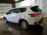 2019 Hyundai Santa Fe SE z VIN 5NMS2CAD5KH100300, wystawiony jako Copart lot #84593235 z przebiegiem 64 830 mil mil oraz Szkoda całkowita • Salvage title. Historia ofert i sprzedaży dostępna na DreamBid. Obrazek 2.