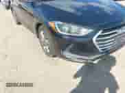 2018 Hyundai Elantra SEL с VIN 5NPD84LFXJH304037, выставлен на аукционе IAAI как лот 43312618 с пробегом 120 143 миль миль и . История ставок и продаж доступна на DreamBid. Изображение 18.