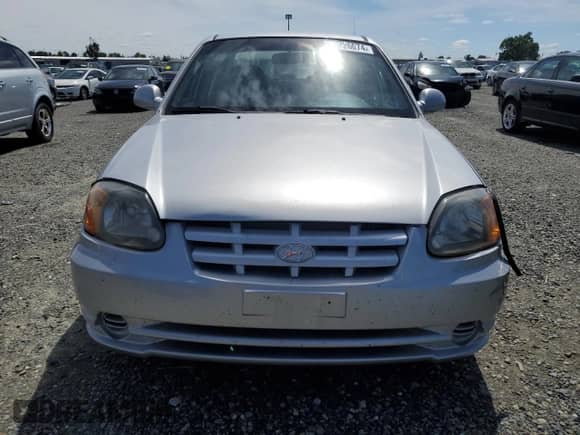 2005 Hyundai Accent GLS с VIN KMHCG45C65U576674, выставлен на аукционе Copart как лот 50726074 с пробегом 118 532 миль миль и На запчасти • Non repairable. История ставок и продаж доступна на DreamBid. Изображение 5.