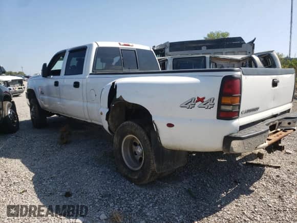 2006 Chevrolet Silverado 3500 DRW LT3 с VIN 1GCJK33D16F247533, выставлен на аукционе Copart как лот 68072184 с пробегом Не указан миль и Списание • Salvage title. История ставок и продаж доступна на DreamBid. Изображение 2.