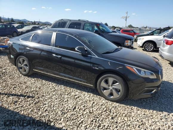 2017 Hyundai Sonata with VIN KMHE14L2XHA059890, listed as a Copart auction lot 81650295 with 92,750 mi miles and Salvage title. Bid and sale history available at DreamBid. Image 4.