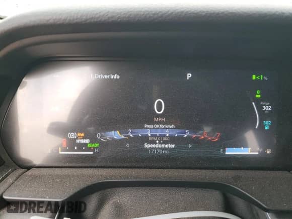 2024 Jeep Grand Cherokee with VIN 1C4RJYB64RC714519, listed as a Copart auction lot 67704135 with 17,170 mi miles and Non repairable. Bid and sale history available at DreamBid. Image 9.