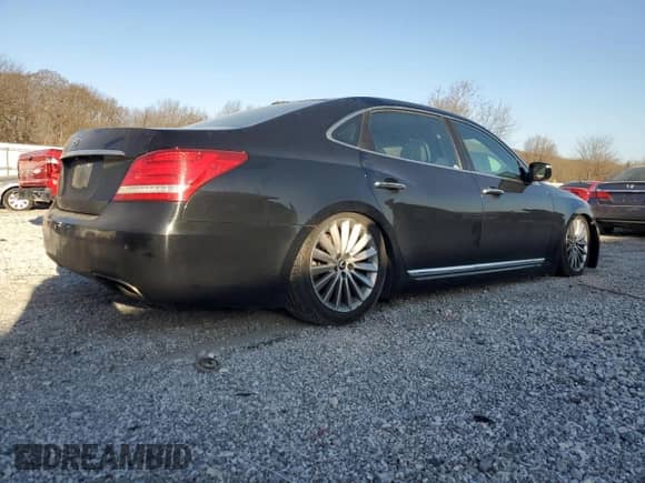 2016 Hyundai Equus Ultimate с VIN KMHGH4JH2GU101008, выставлен на аукционе Copart как лот 48182445 с пробегом 110 423 миль миль и Списание • Salvage title. История ставок и продаж доступна на DreamBid. Изображение 3.