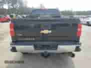 2017 Chevrolet Silverado 2500HD Work Truck z VIN 1GC1KUEYXHF183047, wystawiony jako Copart lot #45533395 z przebiegiem 70 990 mil mil oraz Szkoda całkowita • Salvage title. Historia ofert i sprzedaży dostępna na DreamBid. Obrazek 6.