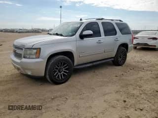 2010 Chevrolet Tahoe LT с VIN 1GNUKBE04AR241919, выставлен на аукционе Copart как лот 84934165 с пробегом 174 122 миль миль и Чистый • Clean title. История ставок и продаж доступна на DreamBid. Изображение 1.