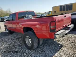 2002 Dodge 3500 с VIN 3B7MF336X2M201339, выставлен на аукционе Copart как лот 53582875 с пробегом Не указан миль и Списание • Salvage title. История ставок и продаж доступна на DreamBid. Изображение 2.
