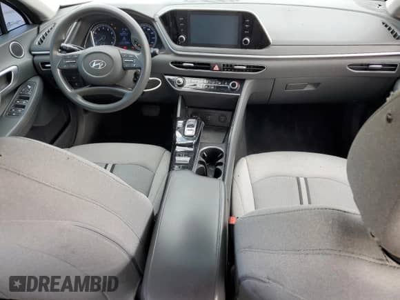 2020 Hyundai Sonata SE z VIN 5NPEG4JA0LH036990, wystawiony jako Copart lot #90990915 z przebiegiem 86 560 mil mil oraz Czysty tytuł • Clean title. Historia ofert i sprzedaży dostępna na DreamBid. Obrazek 8.