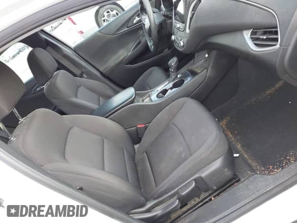 2021 Chevrolet Malibu LS z VIN 1G1ZB5ST3MF051221, wystawiony jako IAAI lot #42871901 z przebiegiem 133 772 mil mil oraz . Historia ofert i sprzedaży dostępna na DreamBid. Obrazek 5.