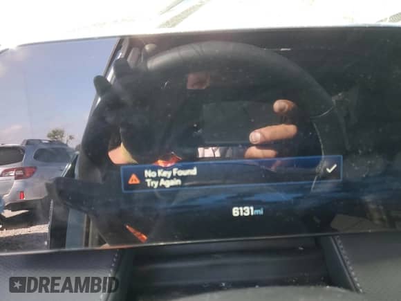 2025 Chevrolet Equinox FWD LT with VIN 3GNAXHEG0SL236522, listed as a Copart auction lot 84652295 with 6,131 mi miles and Non repairable. Bid and sale history available at DreamBid. Image 9.