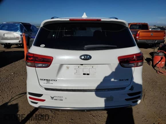 2018 Kia Sorento SX z VIN 5XYPKDA5XJG387291, wystawiony jako Copart lot #84563195 z przebiegiem 73 902 mil mil oraz Czysty tytuł • Clean title. Historia ofert i sprzedaży dostępna na DreamBid. Obrazek 6.