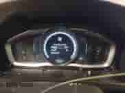 2017 Volvo S60 Inscription с VIN LYV402HK1HB129530, выставлен на аукционе IAAI как лот 41381620 с пробегом 53 031 миль миль и . История ставок и продаж доступна на DreamBid. Изображение 7.