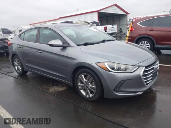 2018 Hyundai Elantra SEL с VIN KMHD84LF9JU512122, выставлен на аукционе IAAI как лот 43318423 с пробегом 135 974 миль миль и . История ставок и продаж доступна на DreamBid. Изображение 1.