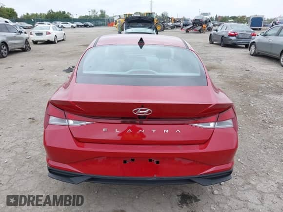 2022 Hyundai Elantra SEL z VIN KMHLM4AG6NU363709, wystawiony jako IAAI lot #43194688 z przebiegiem 59 814 mil mil oraz . Historia ofert i sprzedaży dostępna na DreamBid. Obrazek 16.
