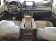 2022 Toyota Sienna XLE z VIN 5TDJSKFC4NS048133, wystawiony jako Copart lot #65748225 z przebiegiem 33 254 mil mil oraz Szkoda całkowita • Salvage title. Historia ofert i sprzedaży dostępna na DreamBid. Obrazek 8.