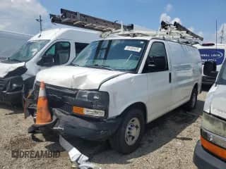 2018 Chevrolet Express Cargo с VIN 1GCWGAFP4J1339954, выставлен на аукционе Copart как лот 66054025 с пробегом 93 524 миль миль и Списание • Salvage title. История ставок и продаж доступна на DreamBid. Изображение 1.
