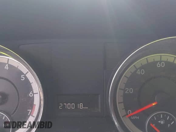 2014 Dodge Grand Caravan SXT with VIN 2C4RDGCG7ER391075, listed as a IAAI auction lot 43363742 with 270,018 mi miles and . Bid and sale history available at DreamBid. Image 7.