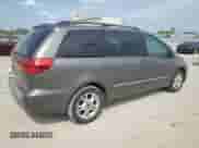 2005 Toyota Sienna XLE z VIN 5TDZA22C45S379337, wystawiony jako Copart lot #80653935 z przebiegiem 219 825 mil mil oraz Szkoda całkowita • Salvage title. Historia ofert i sprzedaży dostępna na DreamBid. Obrazek 3.