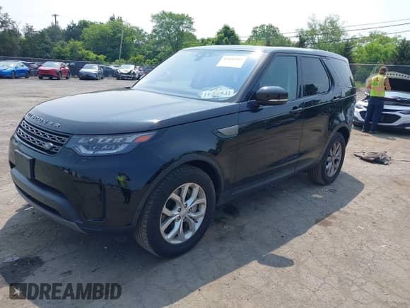 2020 Land Rover Discovery SE with VIN SALRG2RV4L2429365, listed as a IAAI auction lot 42442911 with 70,921 mi miles and . Bid and sale history available at DreamBid. Image 17.